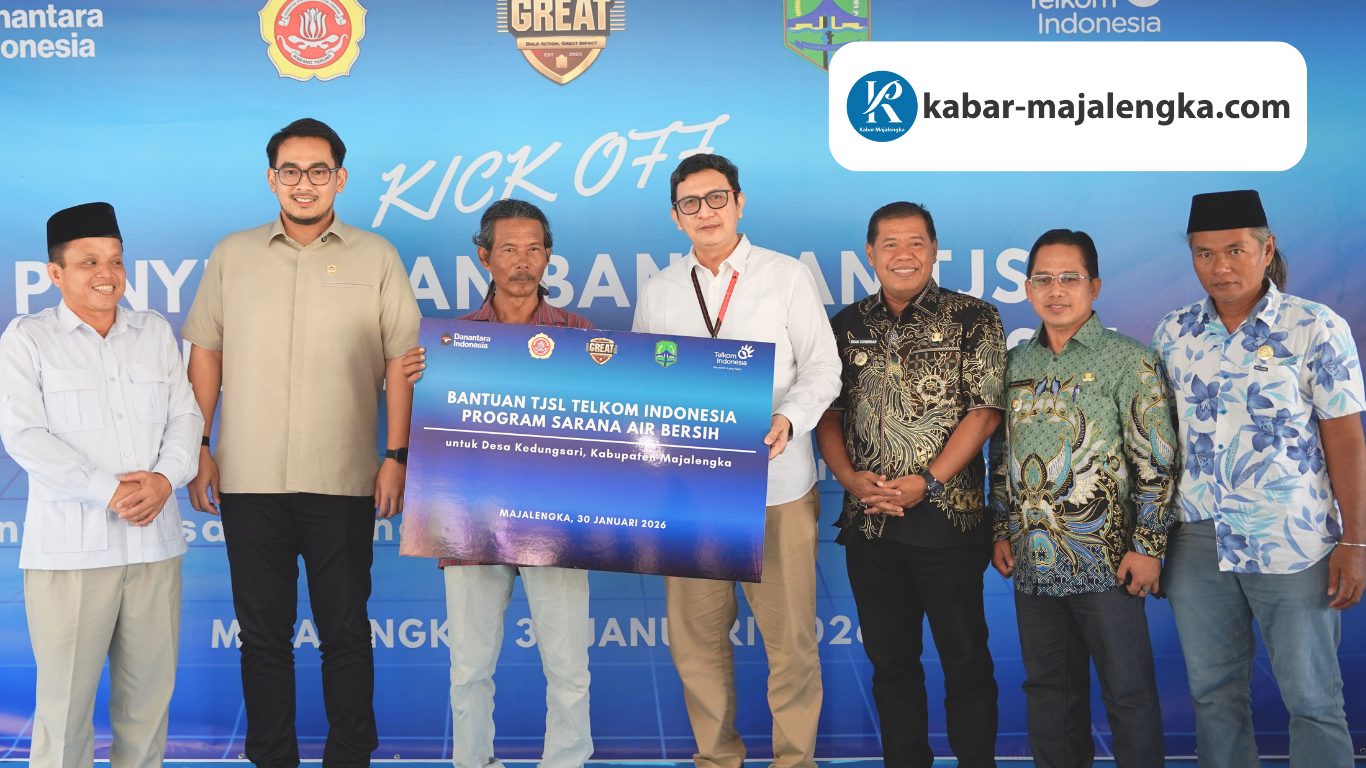 Stafsus Presiden Tiar Karbala Hadiri Kick Off Program Air Bersih TJSL Telkom di Majalengka